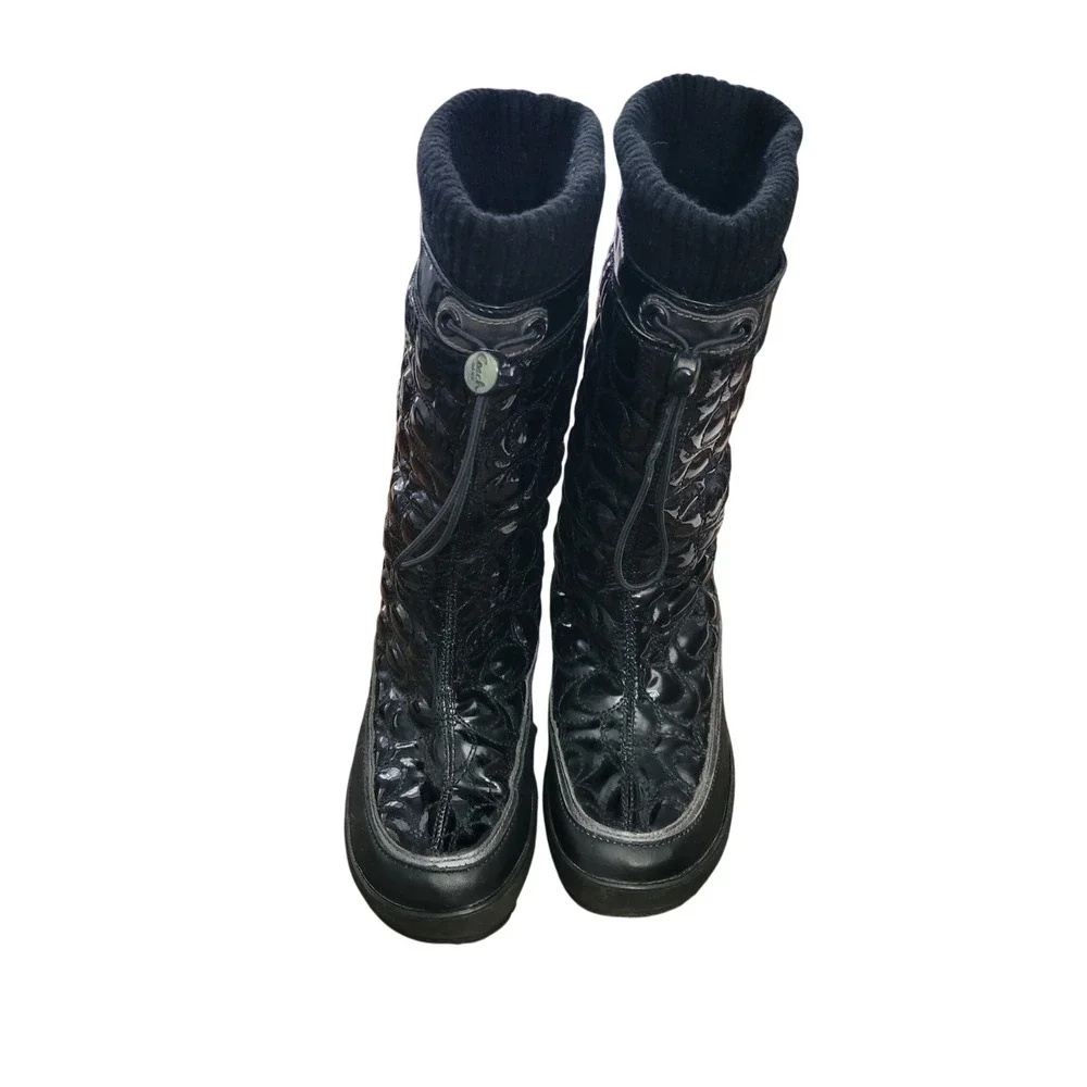 Coach Prisilla Black Quilted Patent Leather Snow Boots Womens 5 Luxury Gorpcore